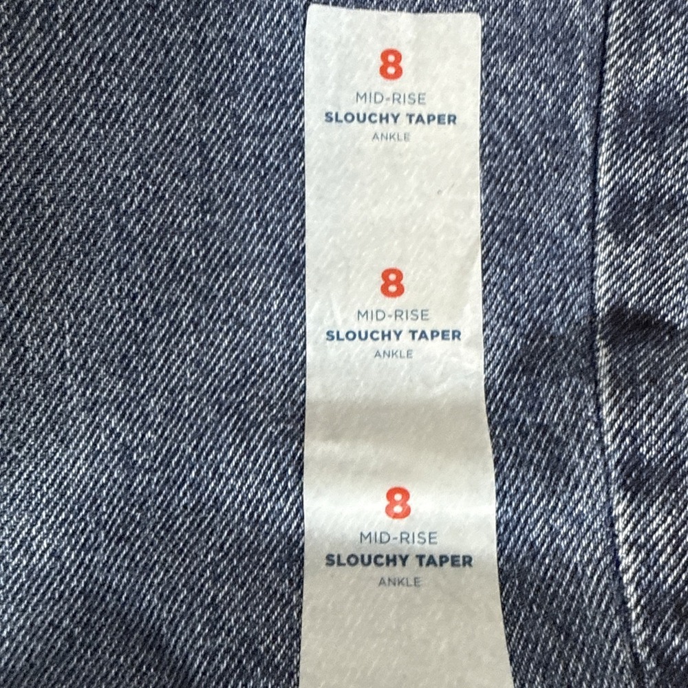 NWT Old Navy Mid-Rise Slouchy Taper Ankle Jeans Size 8 New with Tags - Picture 8 of 10